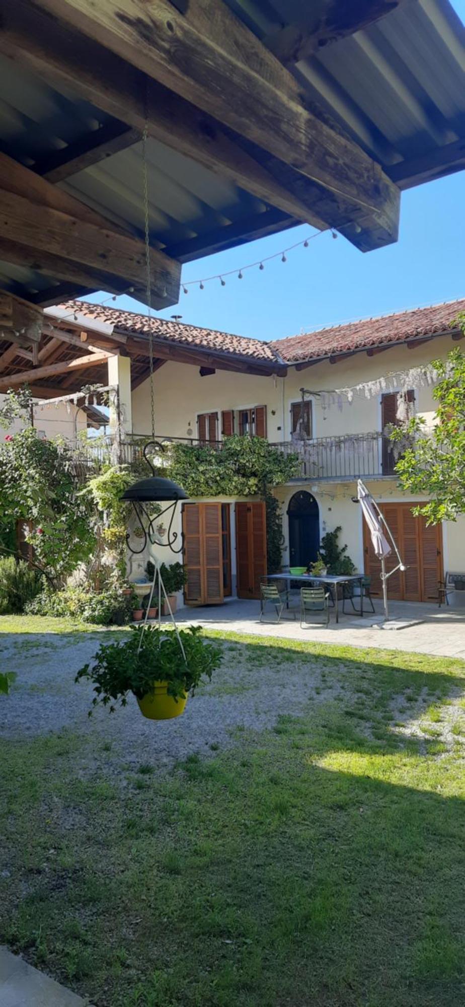 Il Giardino Del Gallo Cherasco Exterior foto